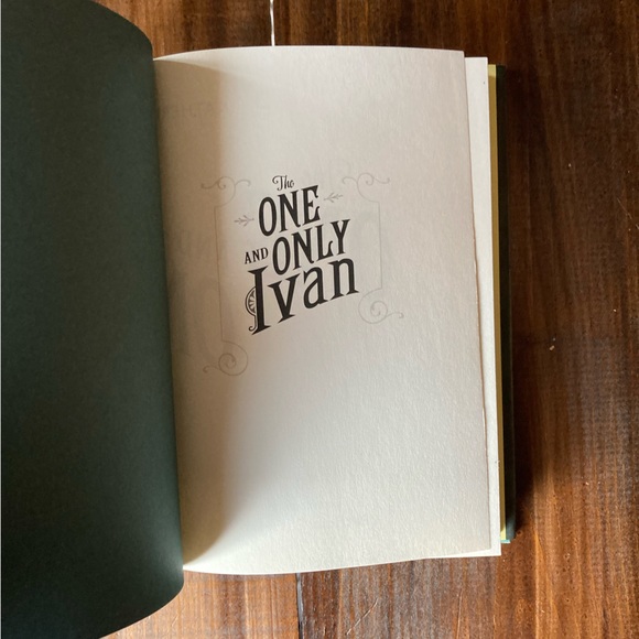First Edition - The One and Only Ivan by Katharine Applegate Hardcover 2011 - Picture 6 of 15